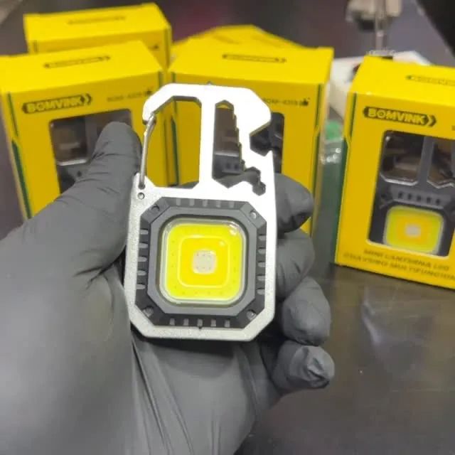 Mini Lanterna COB Recarregável Chaveiro Multiuso - 6 Modos e Abridor - Foto 2
