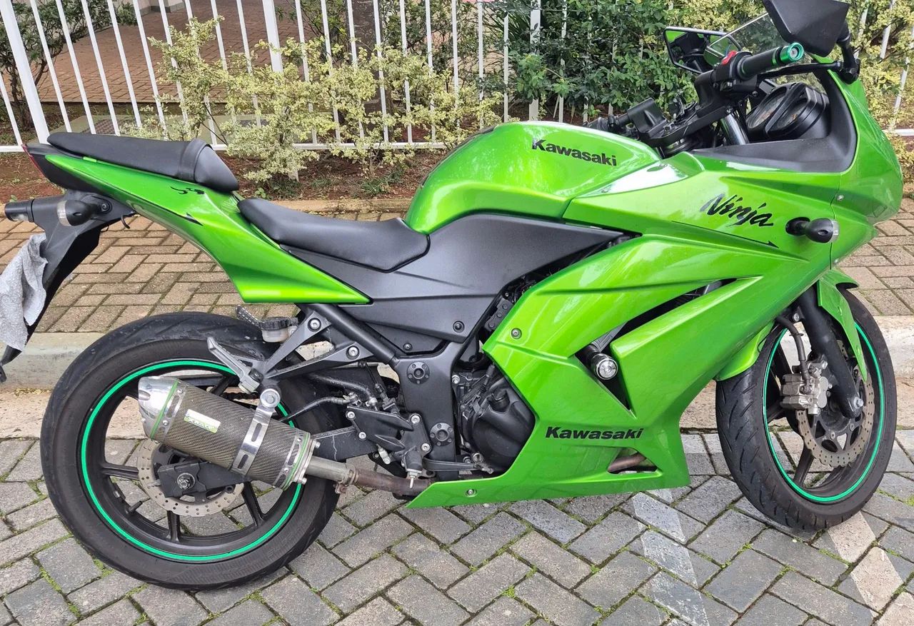 Kawasaki ninja 250 R sem detalhe - Foto 2