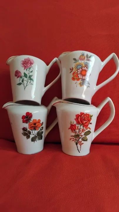 Leiteira Porcelana Pozzani