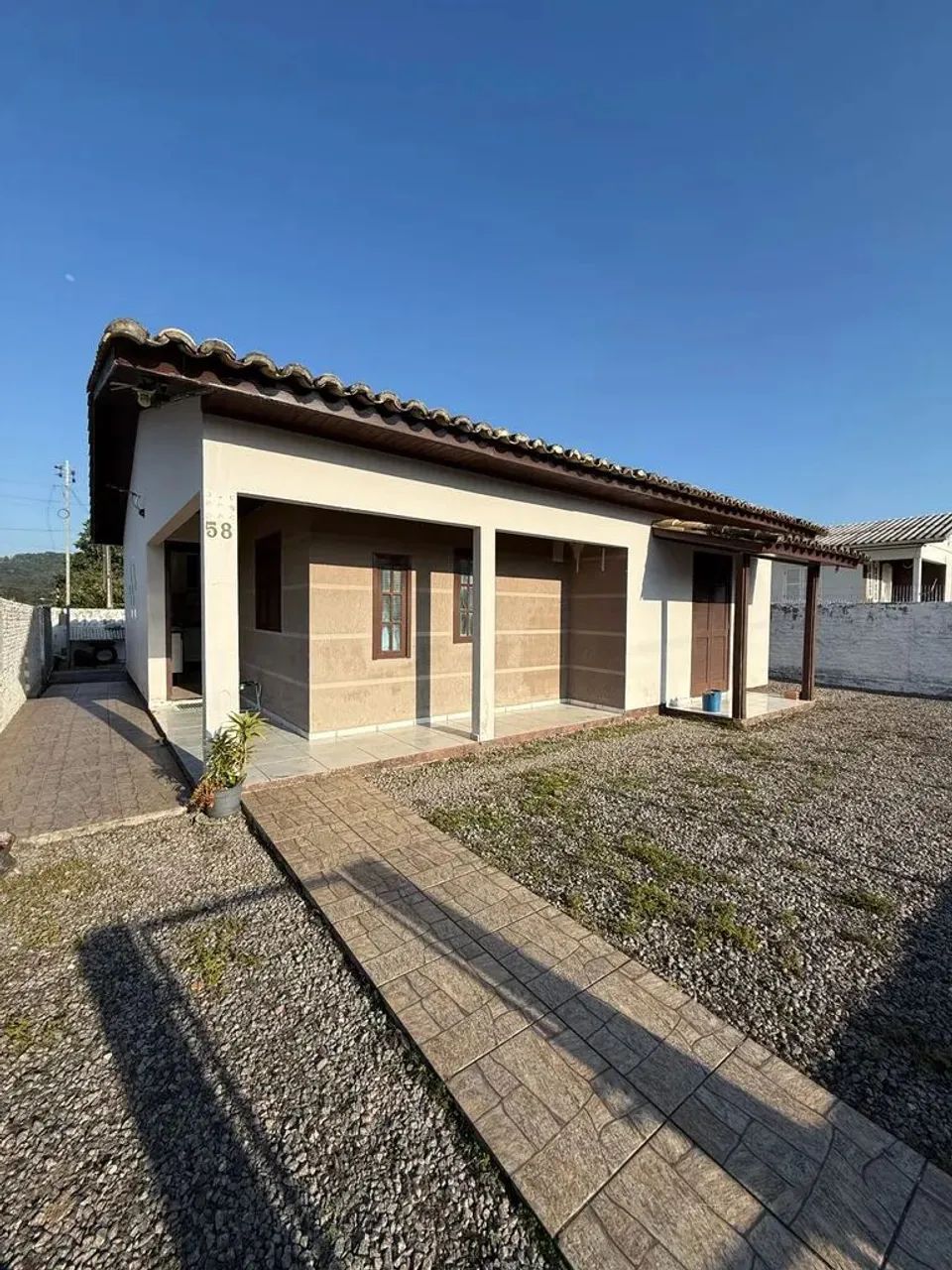CASA AVERBADA - RIO MAINA
