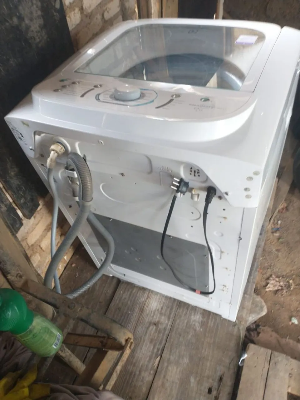 Máquina de Lavar Automática
