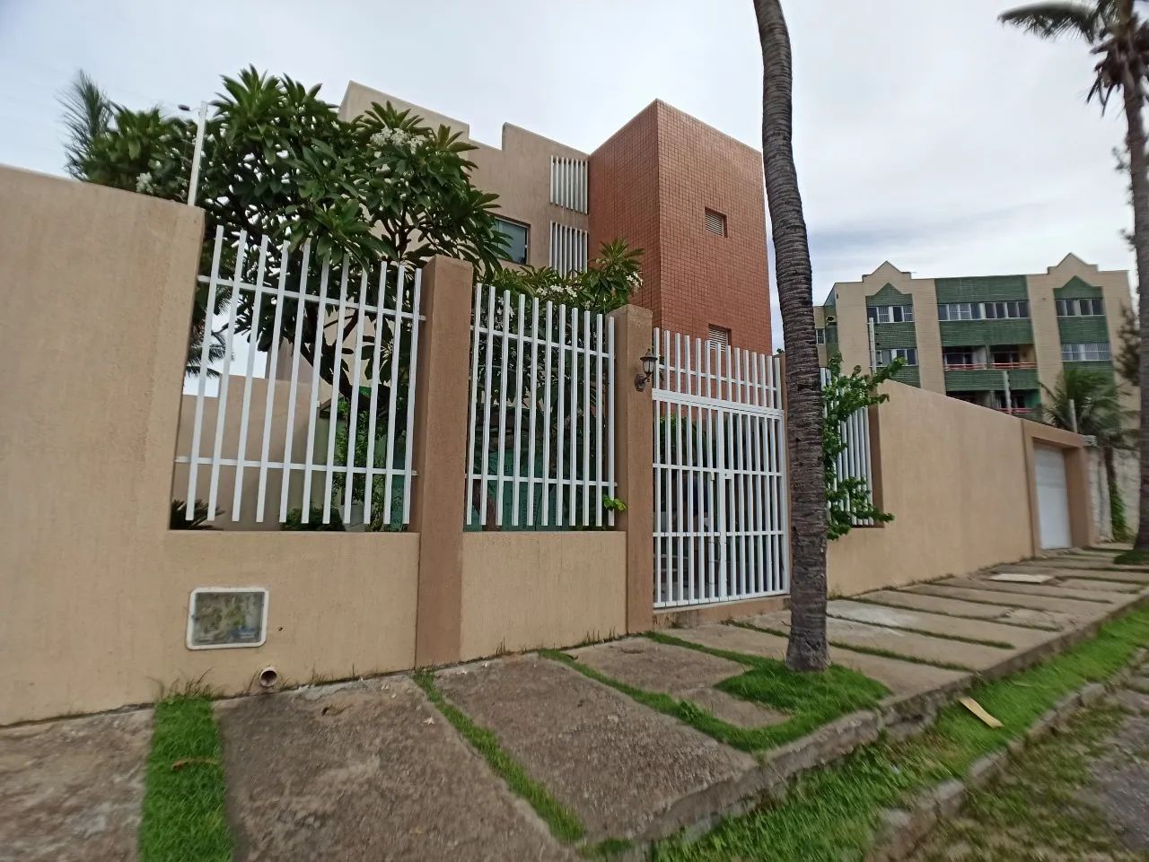Incrível suíte mobiliada em edifício co-living