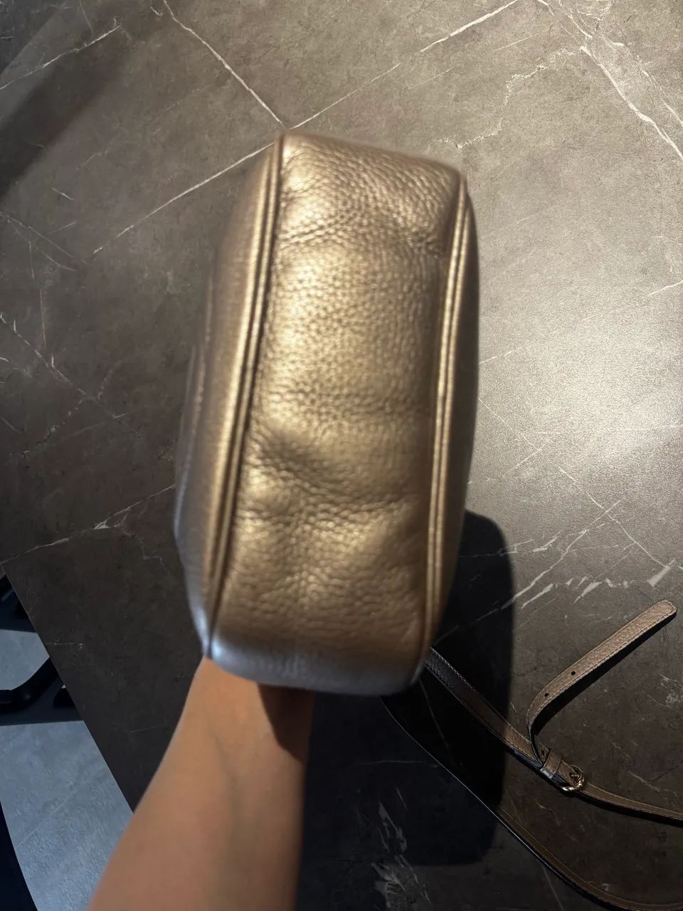 Bolsa gucci disco metalizada - Foto 6