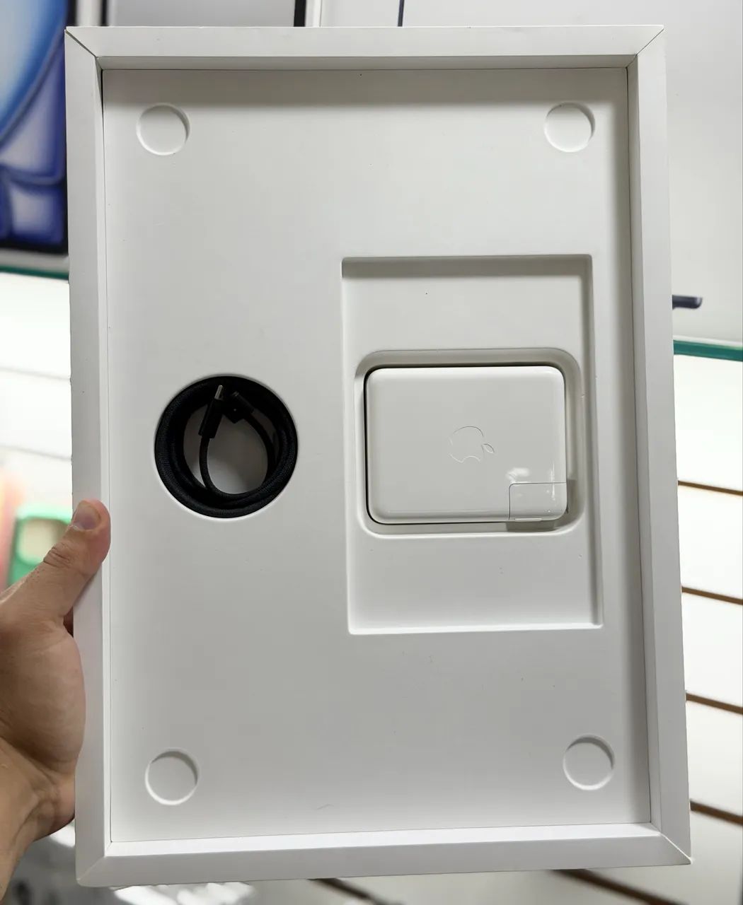 Macbook pro 16 polegadas m3 max 48gb / 1tb apenas 1 ciclo AppleCare+ até 23/11/2026 ( 48 ) - Foto 4