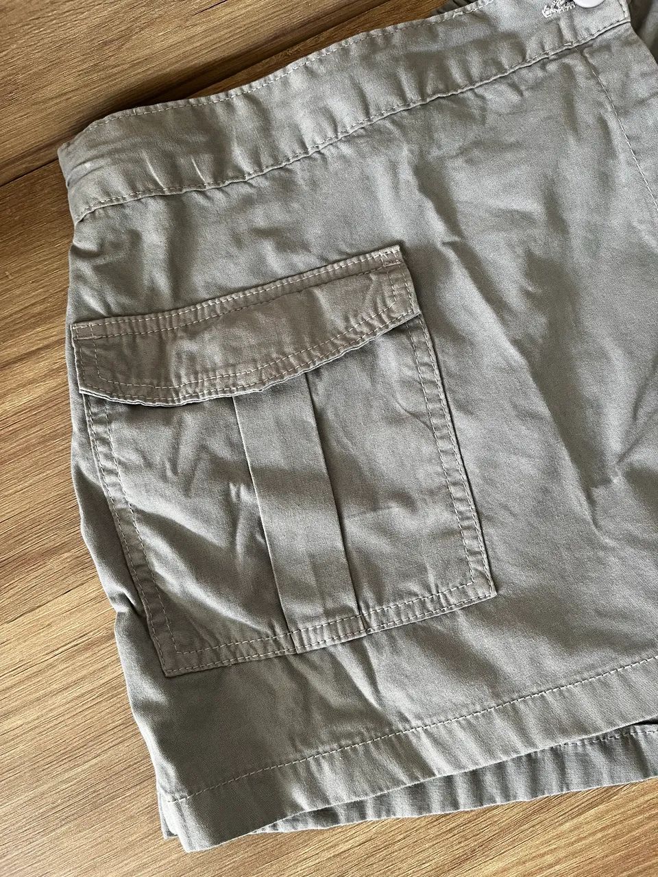 Short saia C&A cinza  - 36 - Foto 5