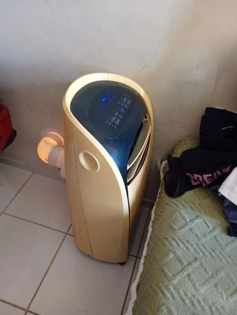 Vende-se climatizador de ar 