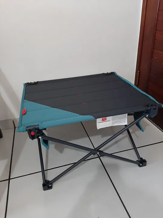 Mesa de Camping dobrável Quechua
