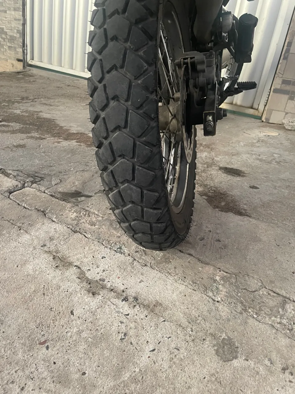 Bros 160