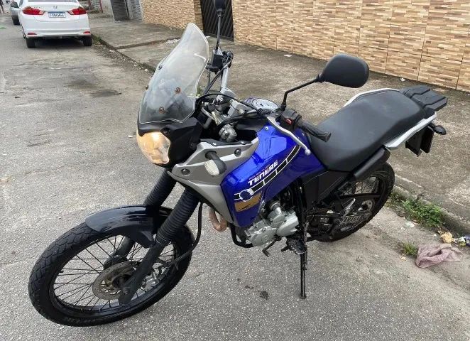 YAMAHA/XTZ250 TENERE 2017 Bem Abaixo da Tabela Fipe. Moto no Guarujá
