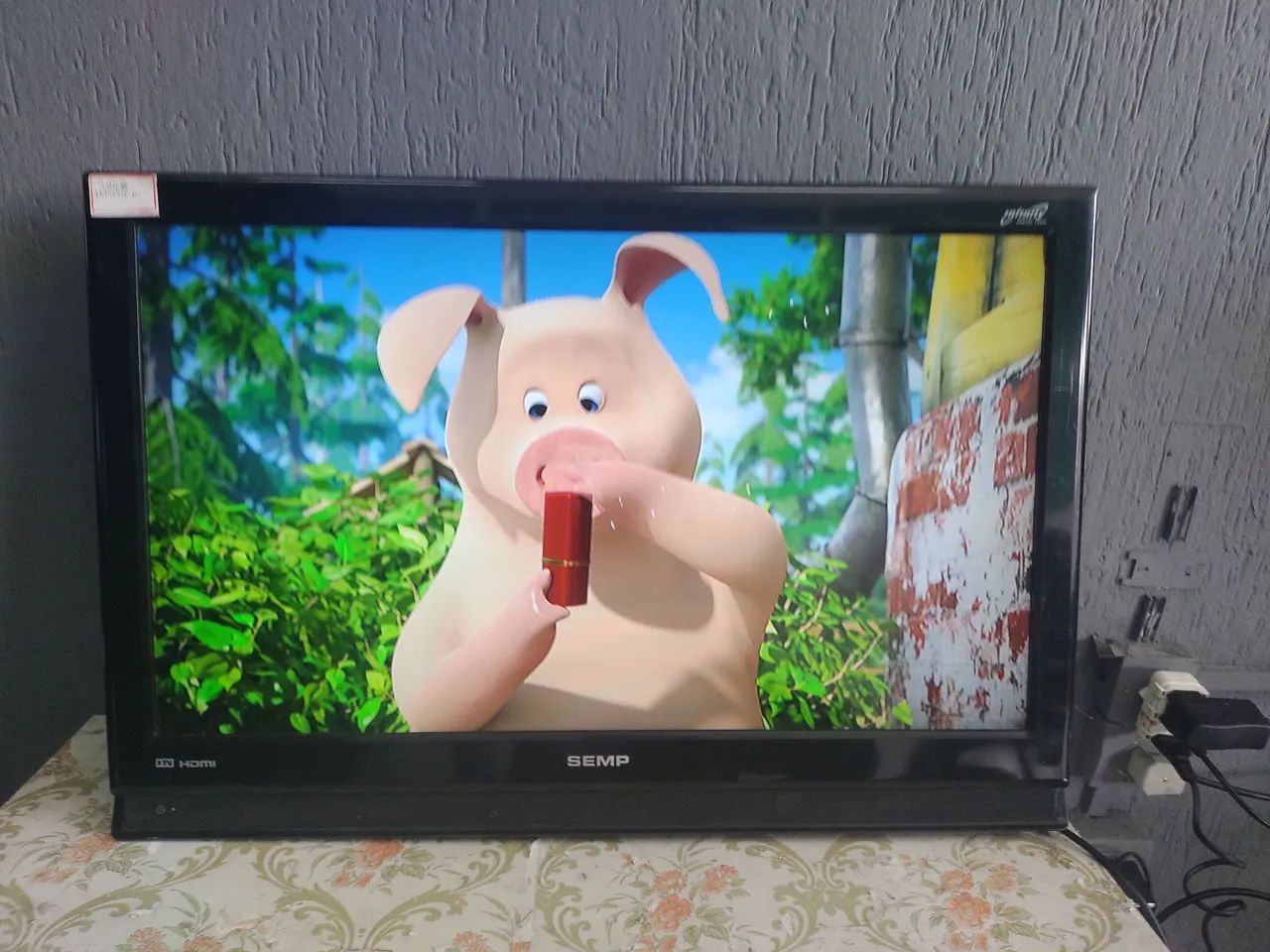 Vendo tv Semp toshiba 32 polegadas com conversor digital integrado obs. Nao e smartv  - Foto 5