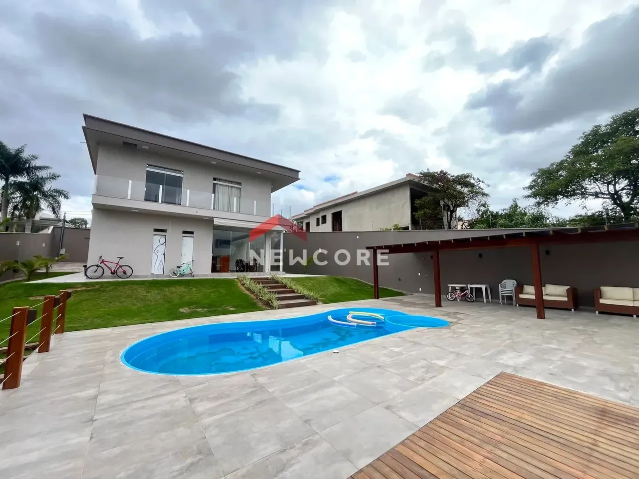 Casa em Rua Aloísio Aragão Villar - Trevo - Belo Horizonte/MG