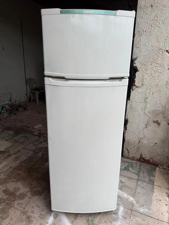 Geladeira Consul Duplex funcionando 