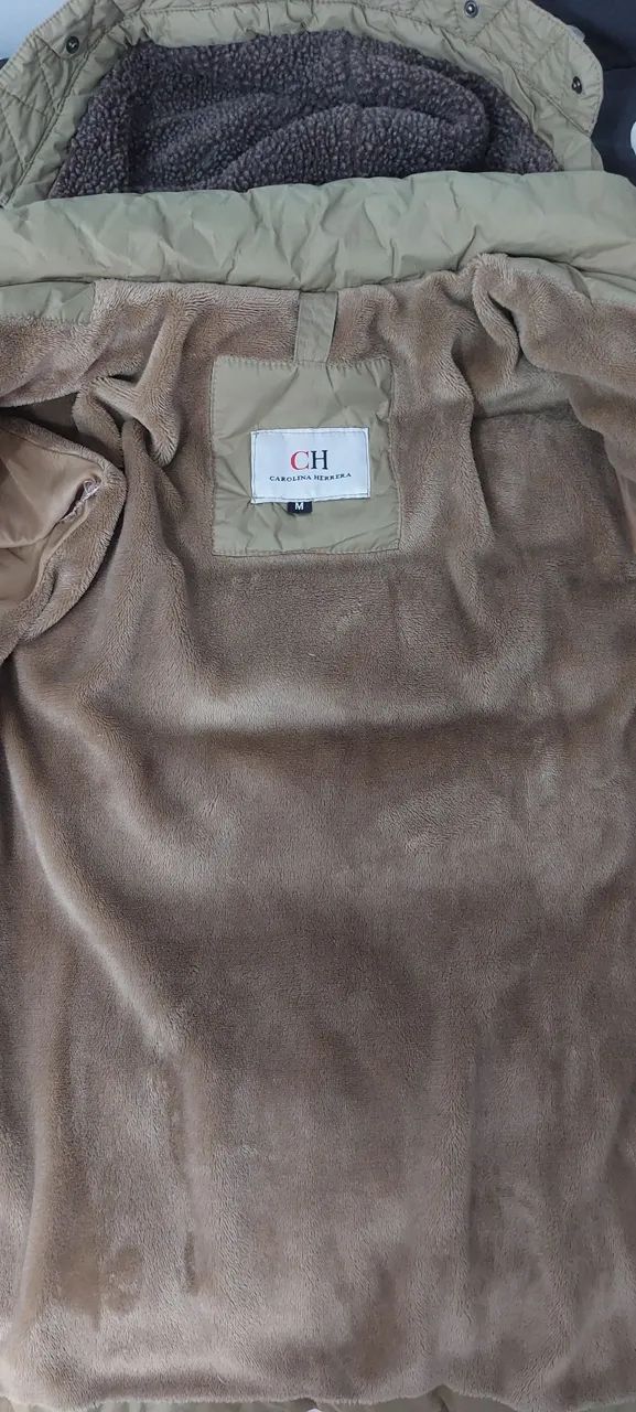 Casaco importado Carolina Herrera - Foto 4