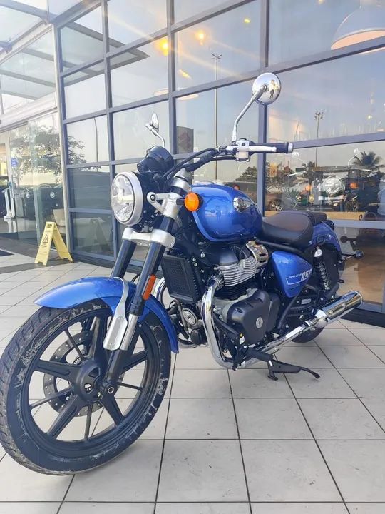 Super Meteor 650  2025 !!! O KM!!! Israel 9 8 3 0 5 7 5 4 3  - Foto 2