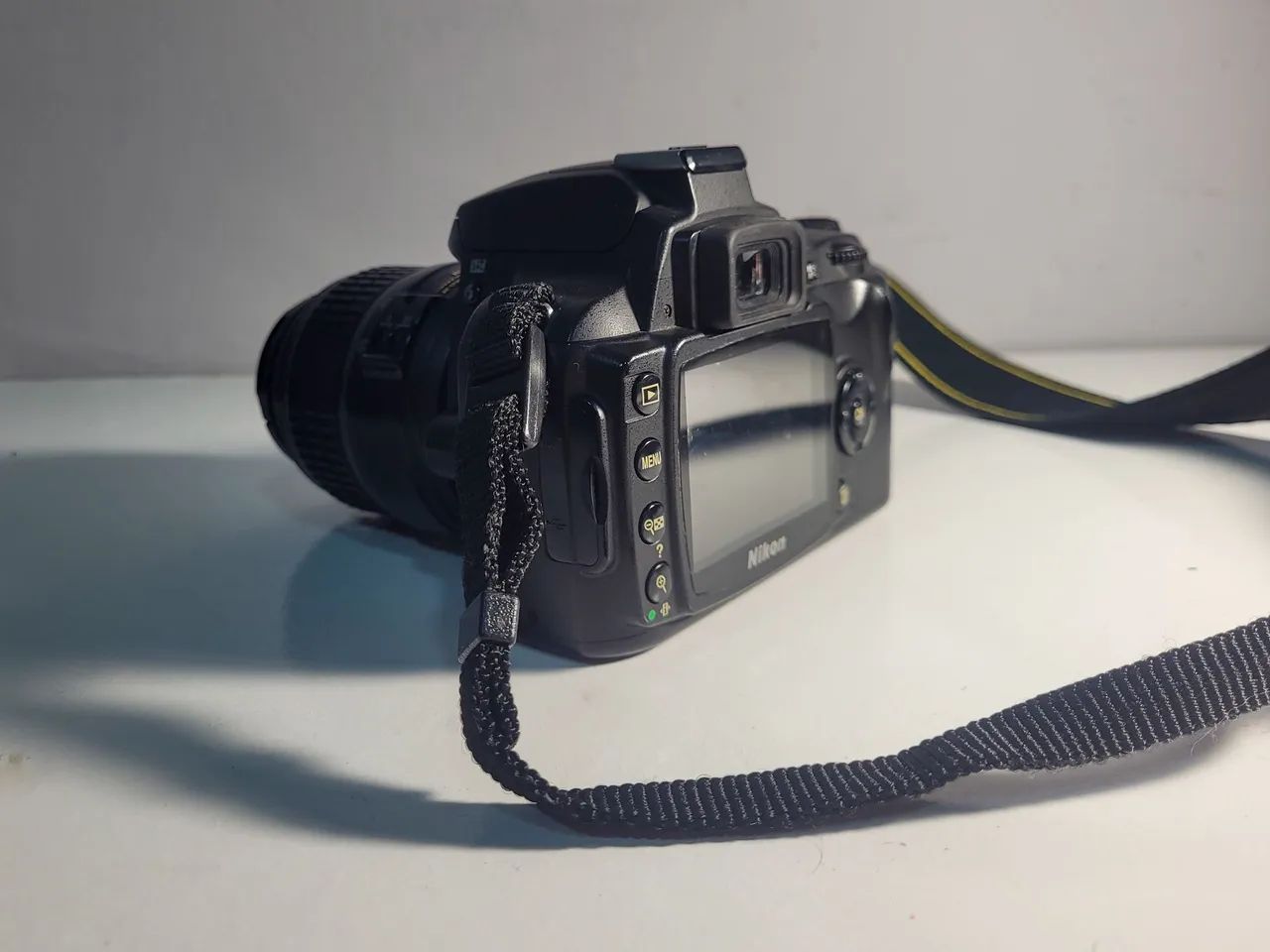 Nikon D40 + Lente 18-55mm - Foto 2