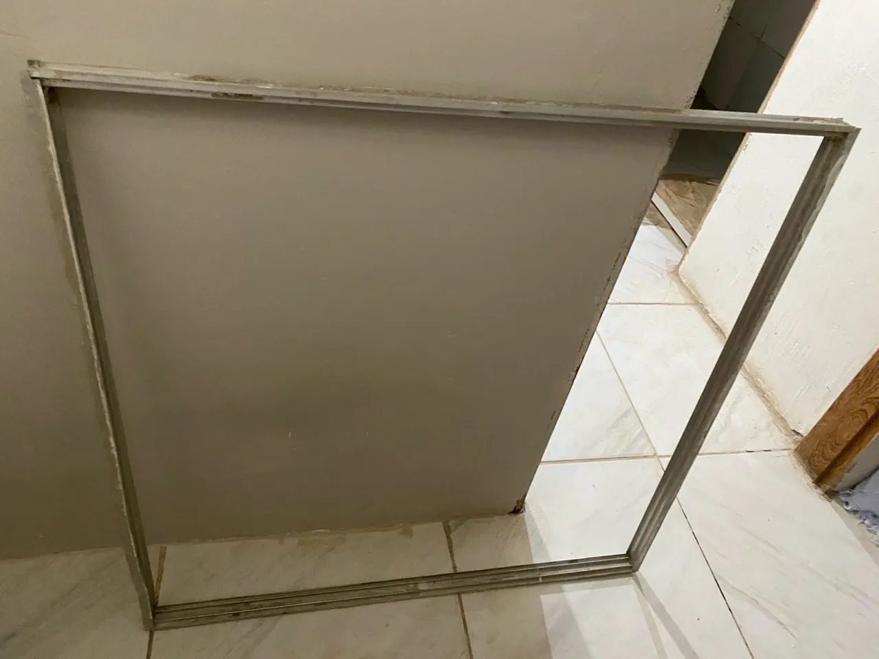 Moldura de Janela em Alumínio
