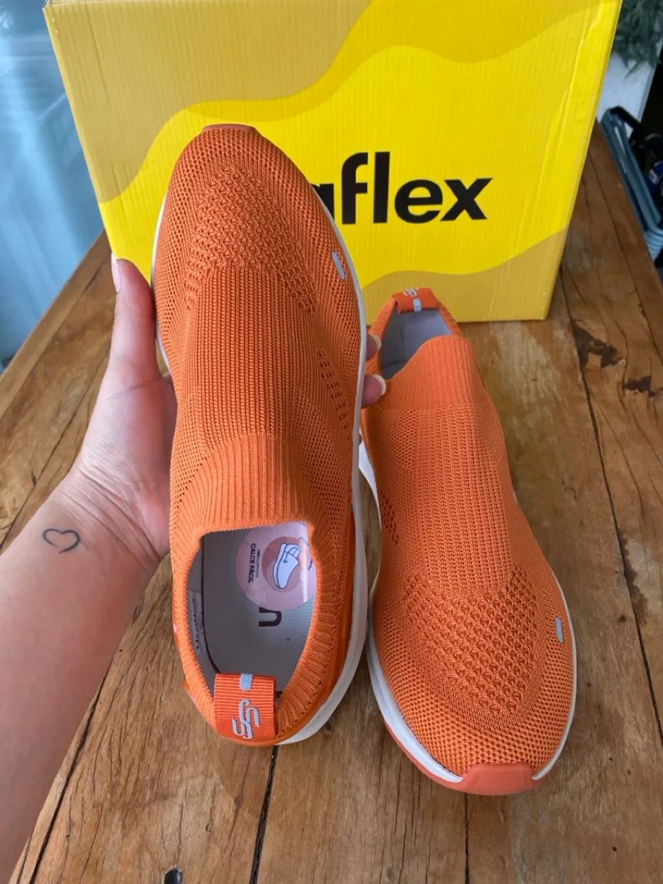 Tênis Usaflex Laranja - Conforto e Estilo - Foto 5