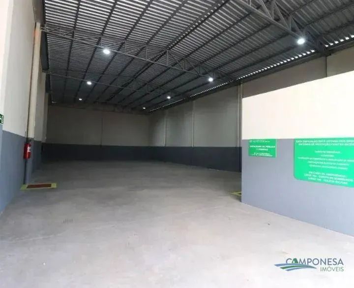 Barracão, 333 m² - venda por R$ 1.200.000,00 ou aluguel por R$ 6.000,00/mês - Santiago - L - Foto 5
