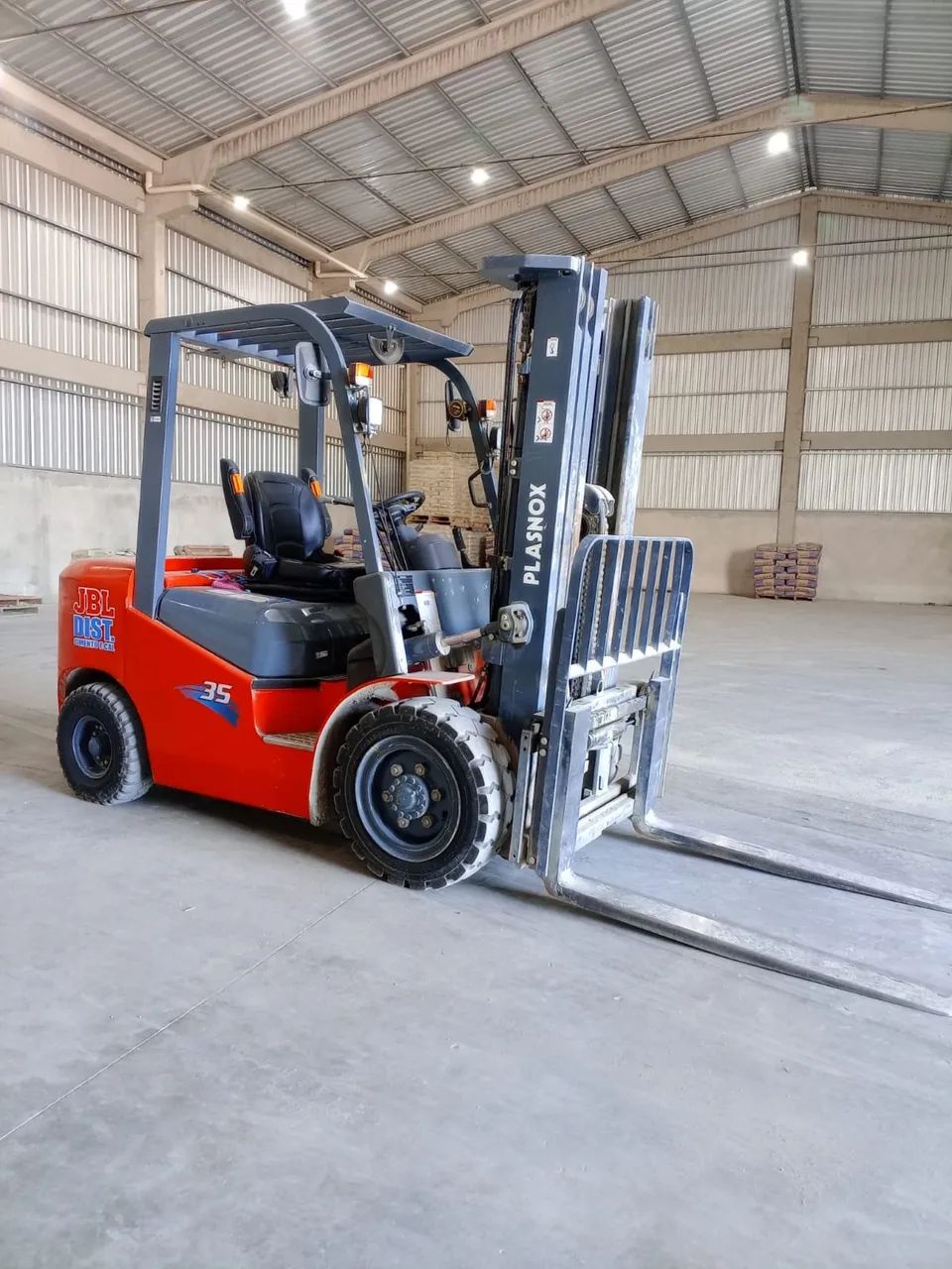 Empilhadeira 2023 - Lança Triplex