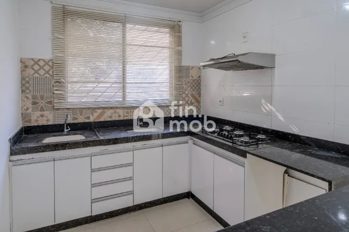 Apartamento 2 quartos no Bairro Belvedere 2 - térreo - bloco 12 - Condomínio Parque Monte