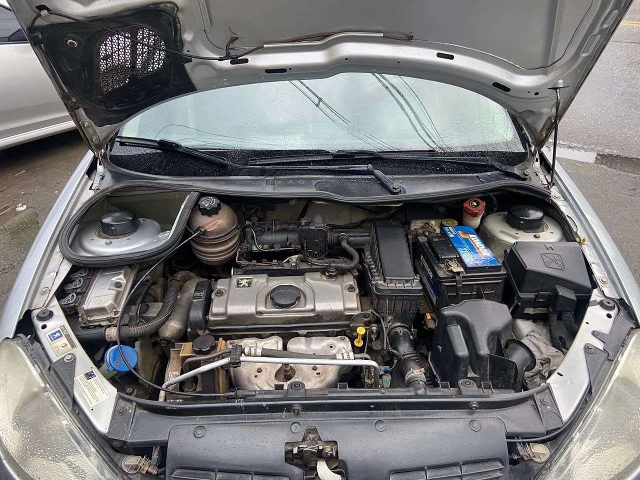 Peugeot 206 1.4 único dono carro de garagem  impecavel - Foto 4