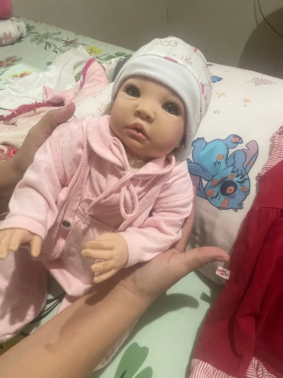Linda Boneca Reborn com Roupinhas