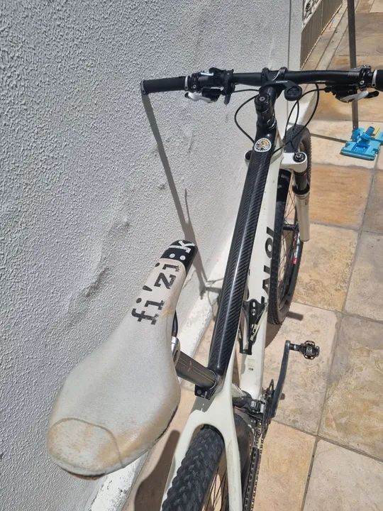Caloi Elite Carbon 29er - Foto 4