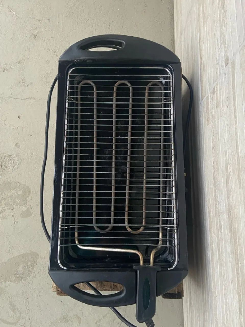 Churrasqueira Elétrica Portátil - Prática e Eficiente! - Foto 3