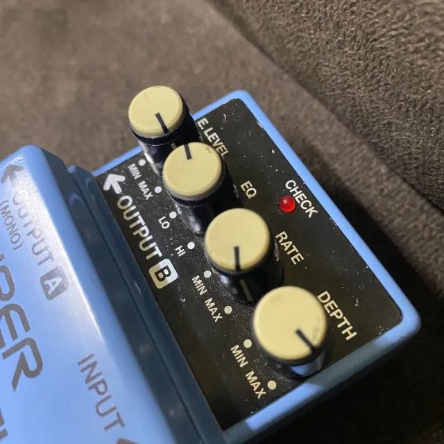Pedal de efeito Boss Super Chorus CH-1 - Foto 5