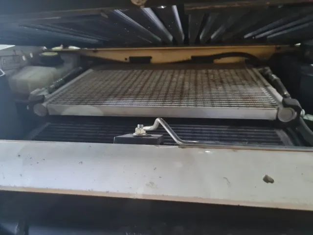 Minicarregadeira Bobcat S570 2024 689,2hs Ar+hf+alavanca - Foto 6