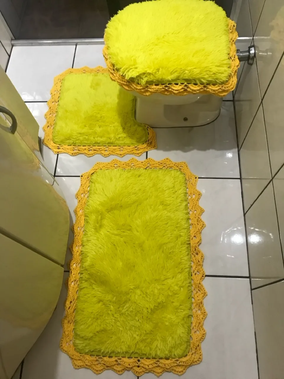 Jogo banheiro,em pêlos,3 peças