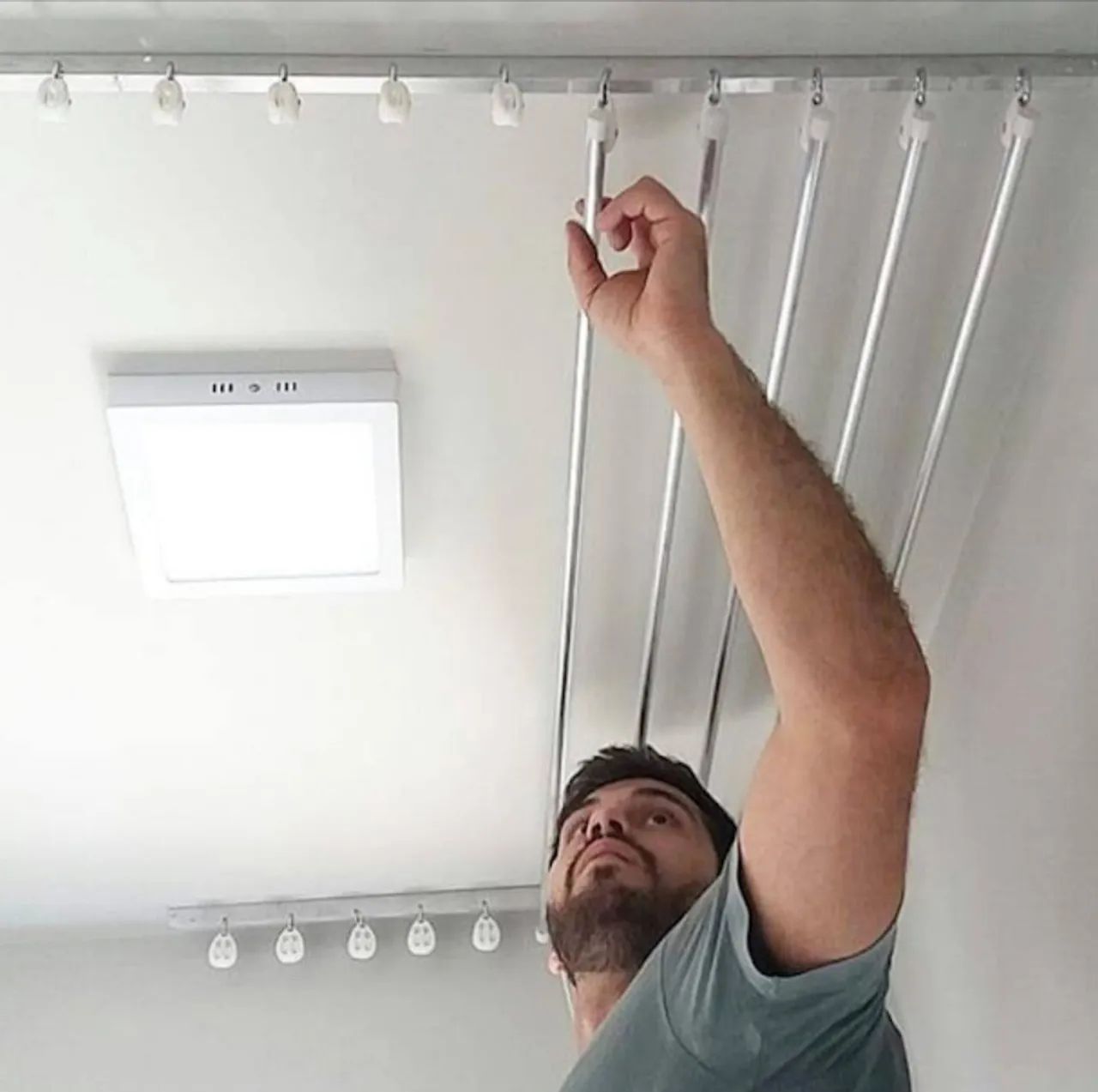 VAGA INSTALADOR DE VARAL