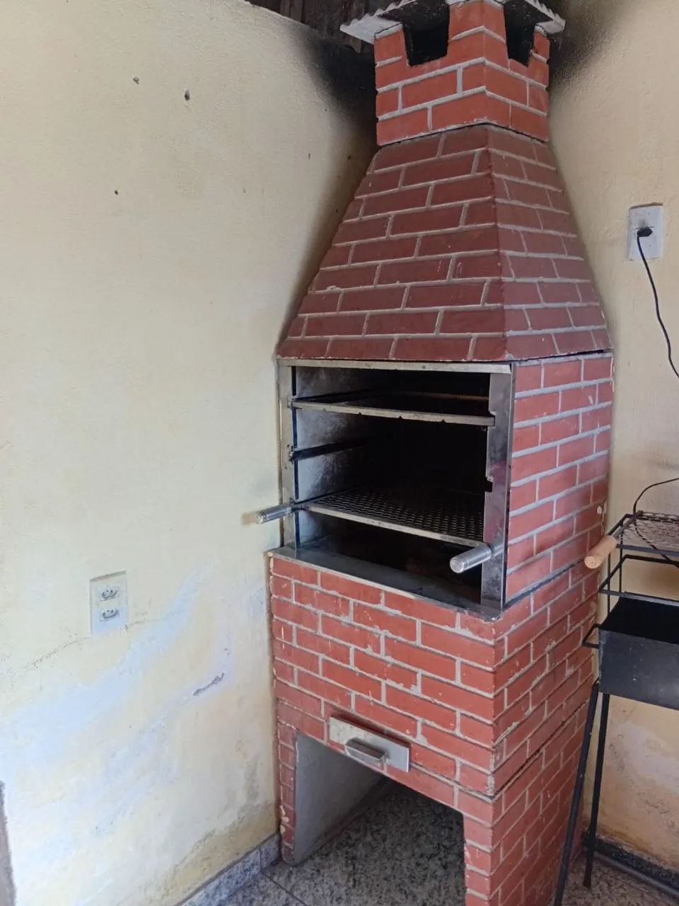 Barbecue grill with minimal usage time64315479795457121