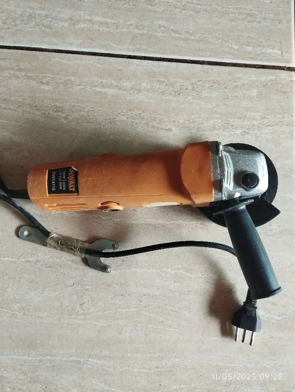 Esmerilhadeira dewalt