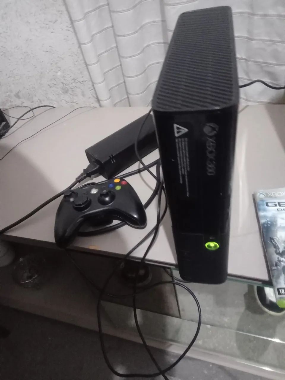 Xbox 360 com 2 controles - Foto 3