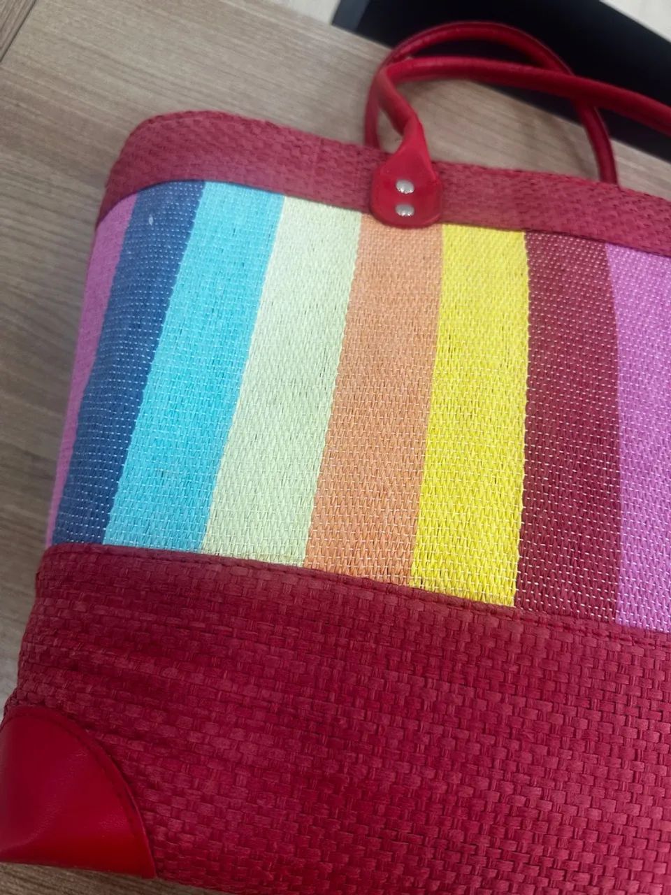 Bolsa de praia com forro e alça de couro - Novinha!! - Foto 3