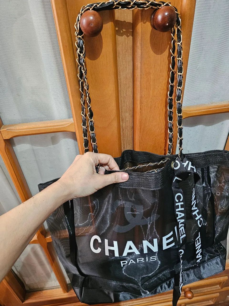 Bolsa preta tela alça correntes - Foto 3