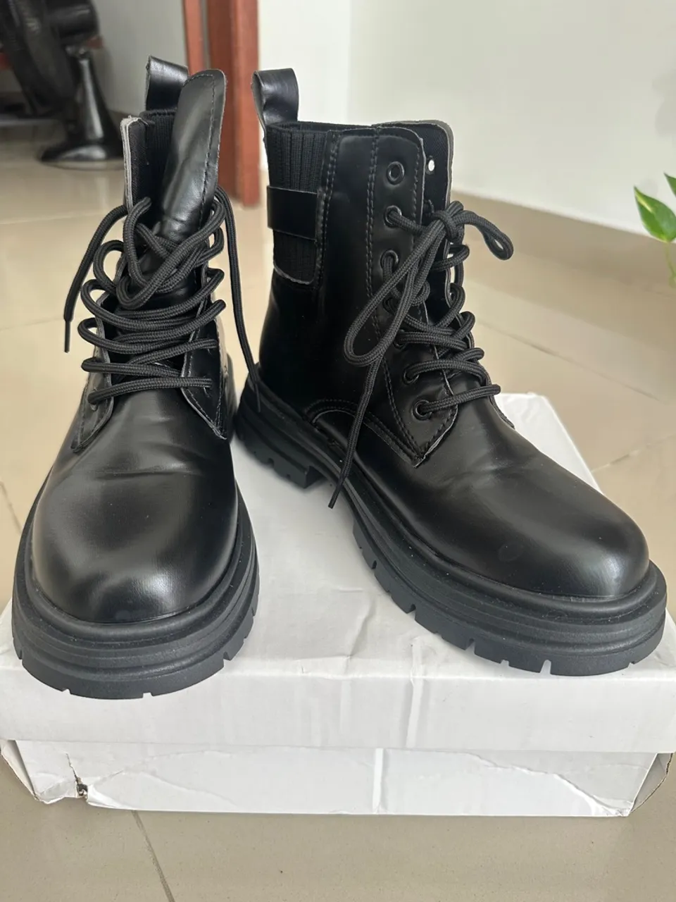 Bota preta
