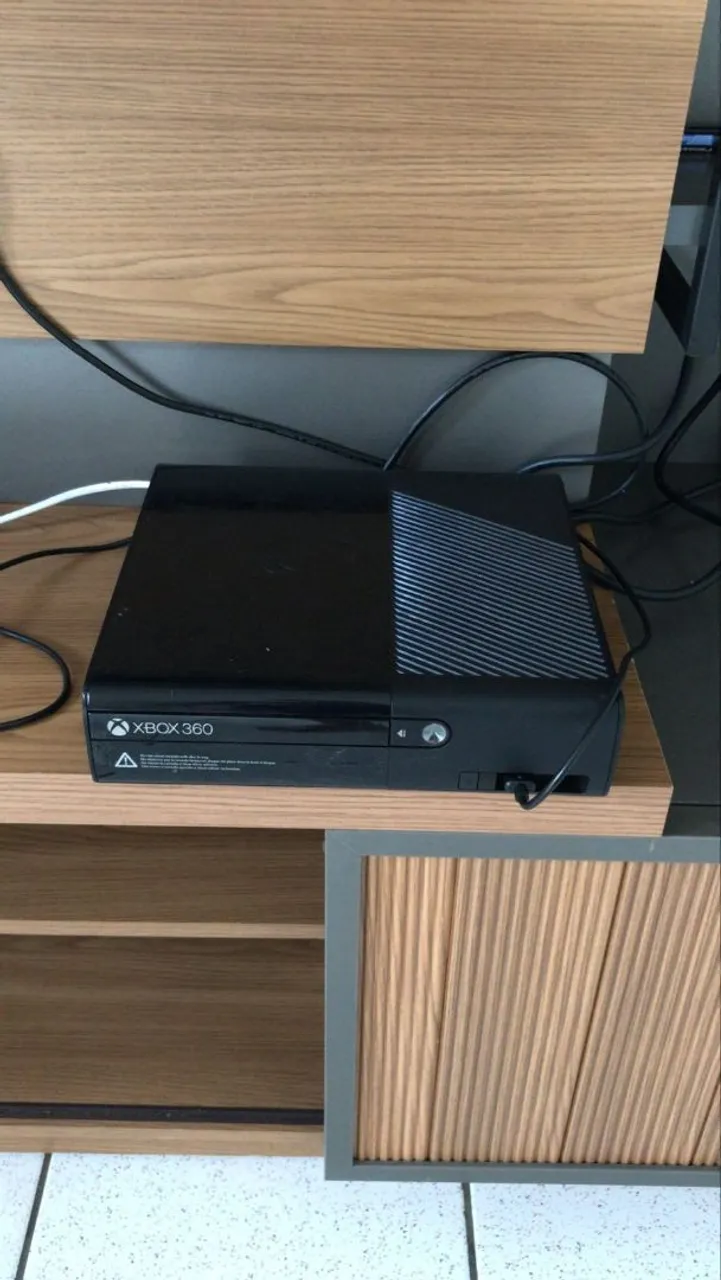 Xbox 360 - Usado