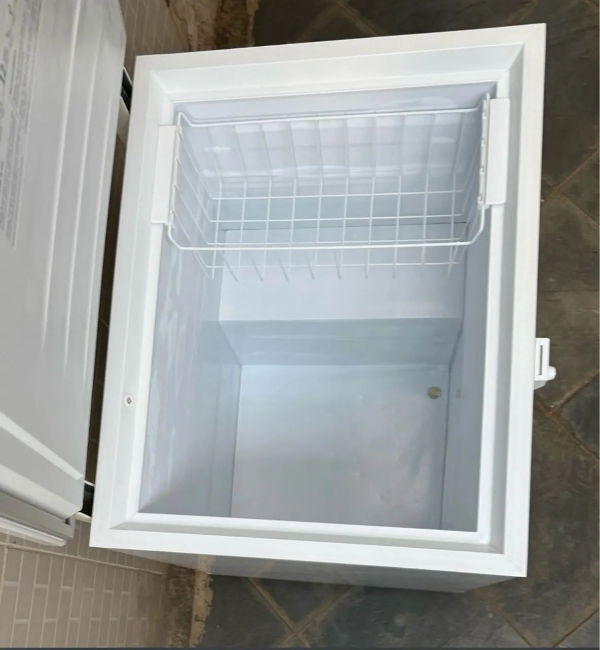 Freezer Horizontal Electrolux 226L - Foto 4
