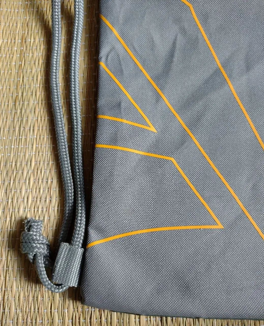 Mochila Gym Sack Reebok Cinza para Academia - Foto 3