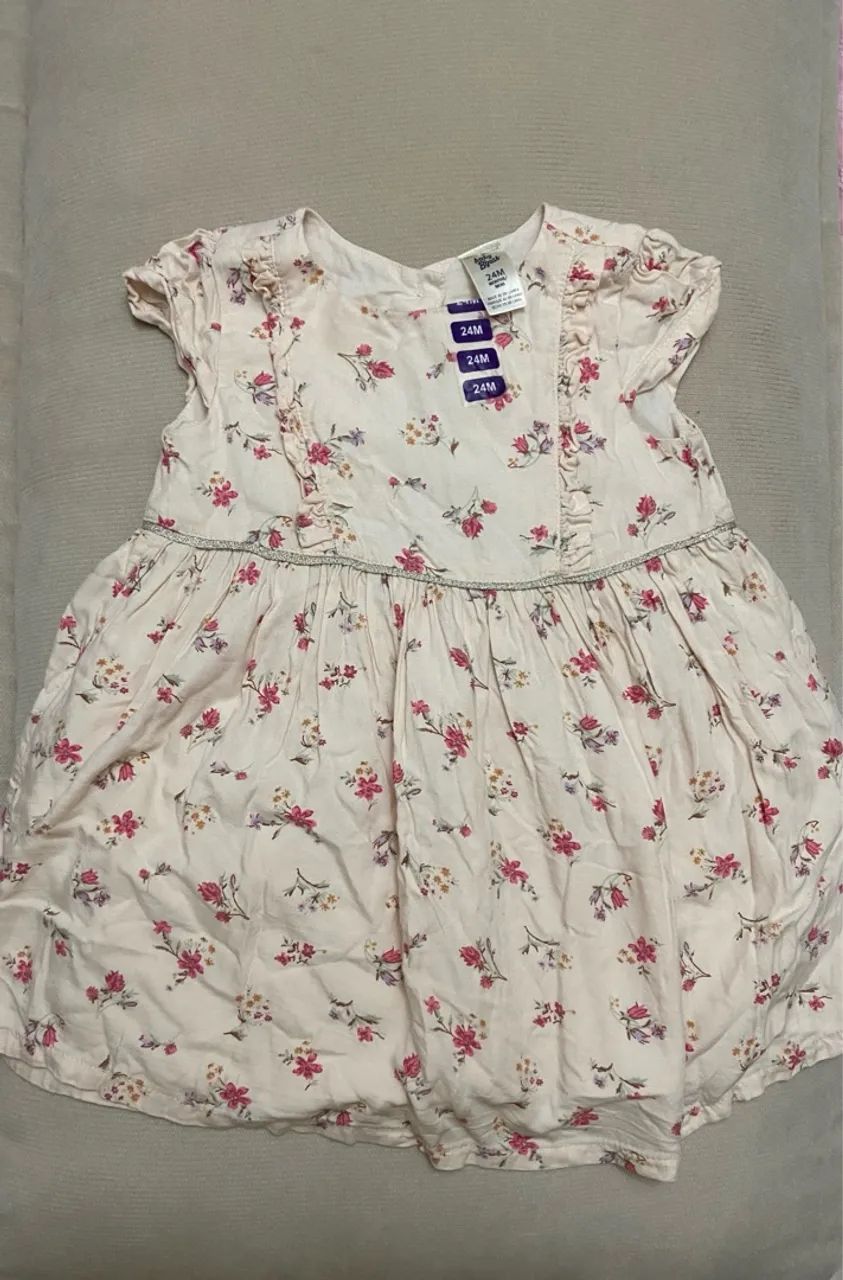 Vestido novo importado oshkosh florido 24m