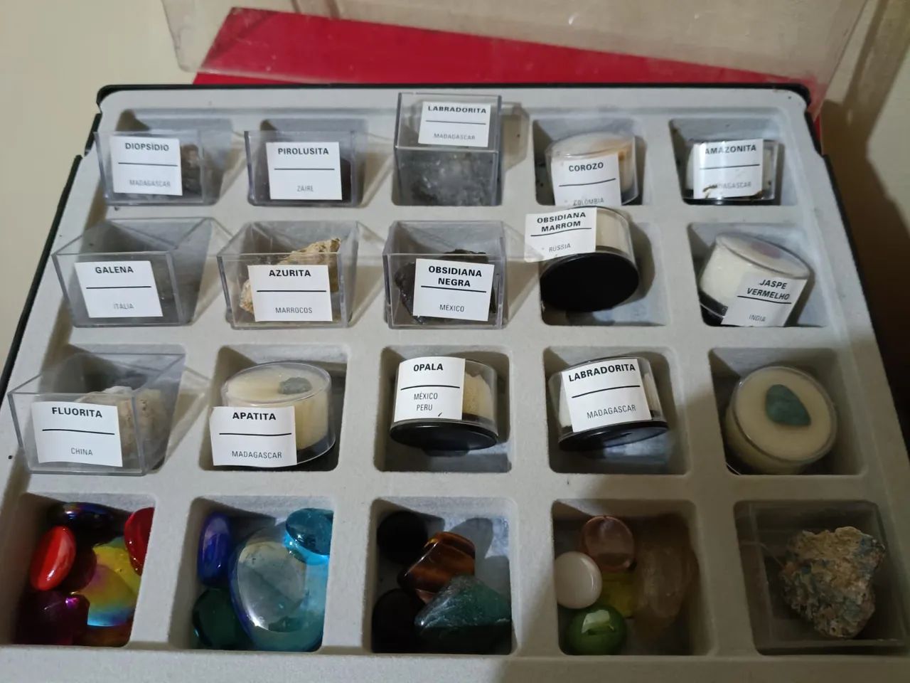 Coleção tesouros da terra. - Foto 2