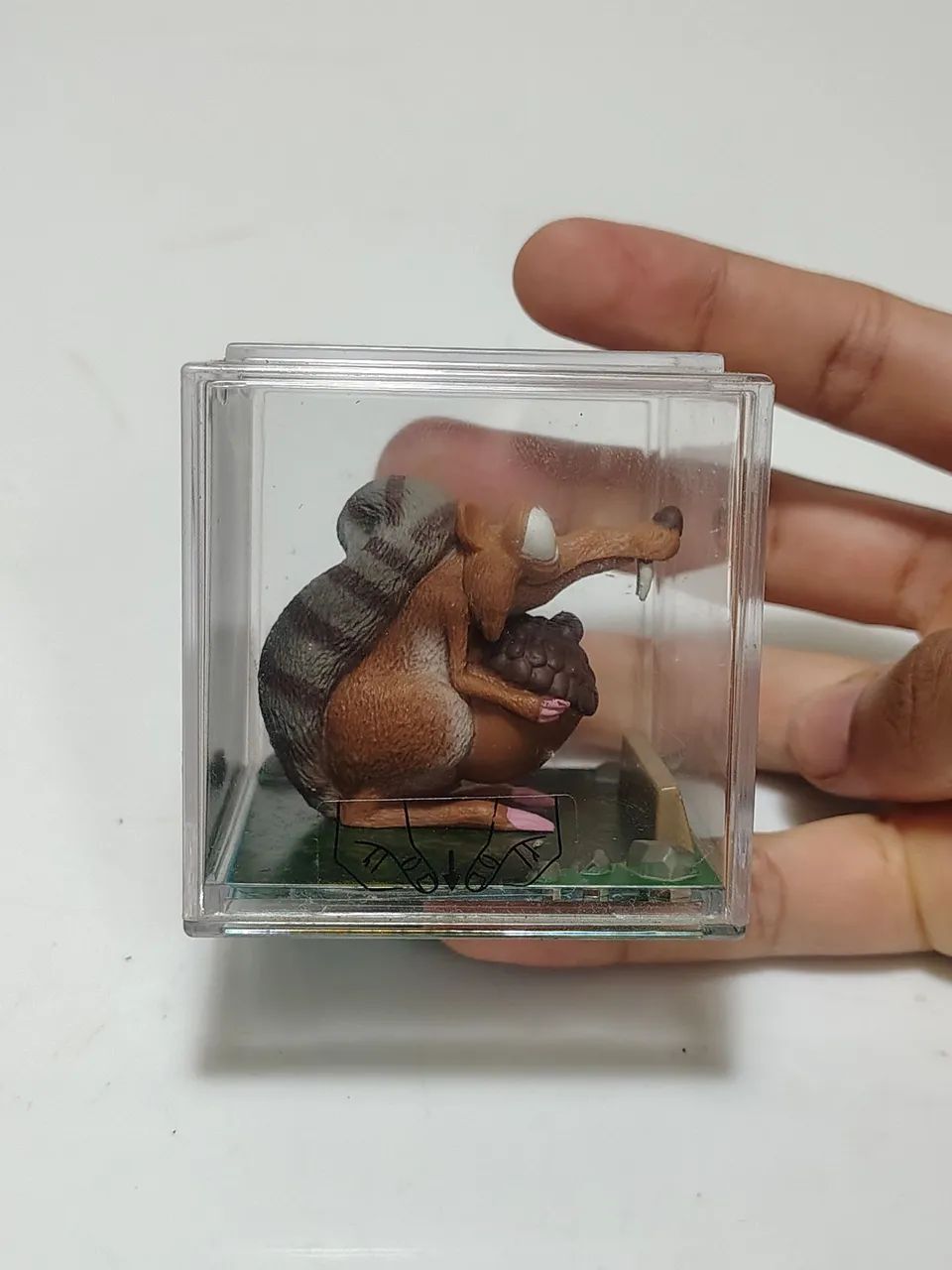 Miniatura Esquilo Scrat Era do Gelo Colecionavel - Foto 2