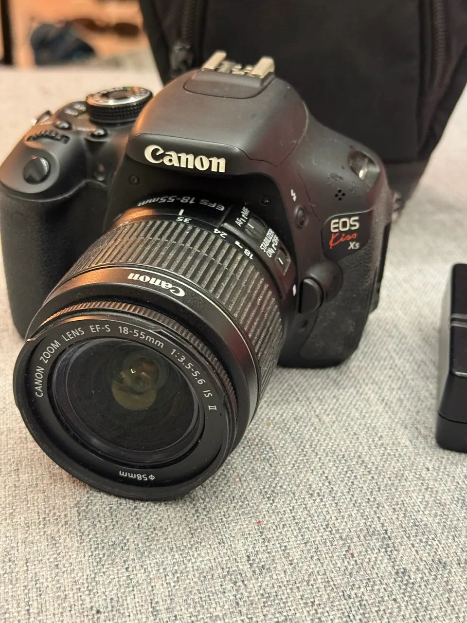 Câmera cânon Eos kiss X5 - Câmeras e Filmadoras - Cambeba