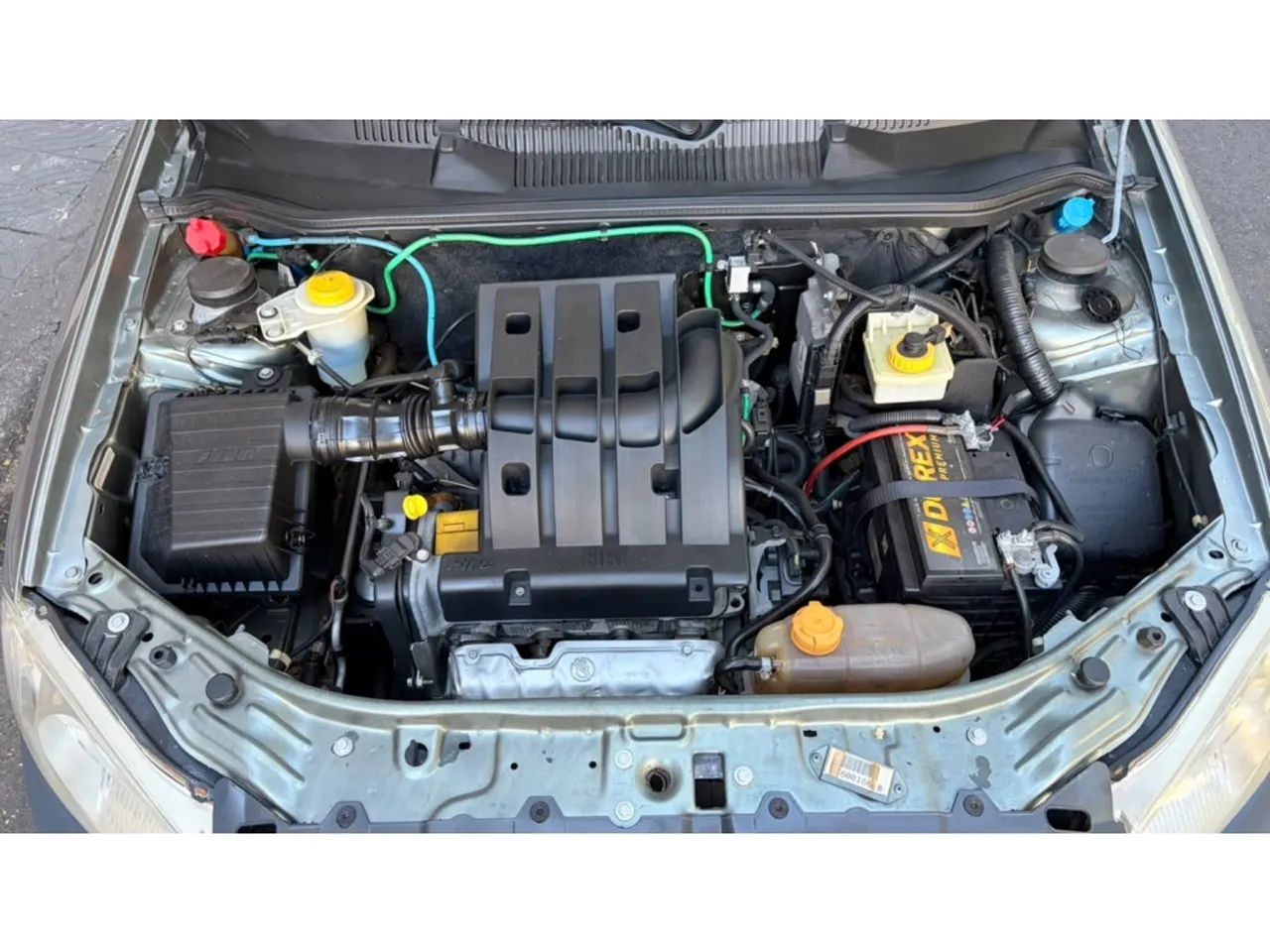 Fiat Strada 1.4 MPI Fire Flex 8V CE 2014 - Foto 3