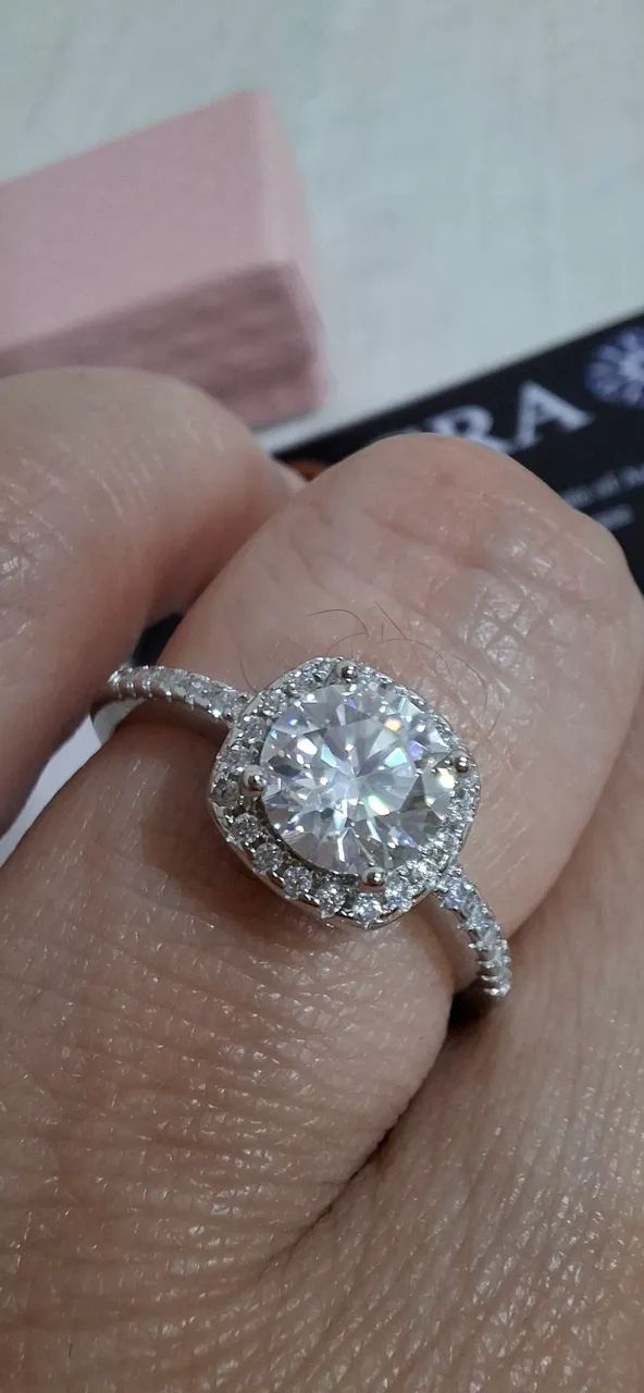 Anel moissanite e prata de lei - Foto 2