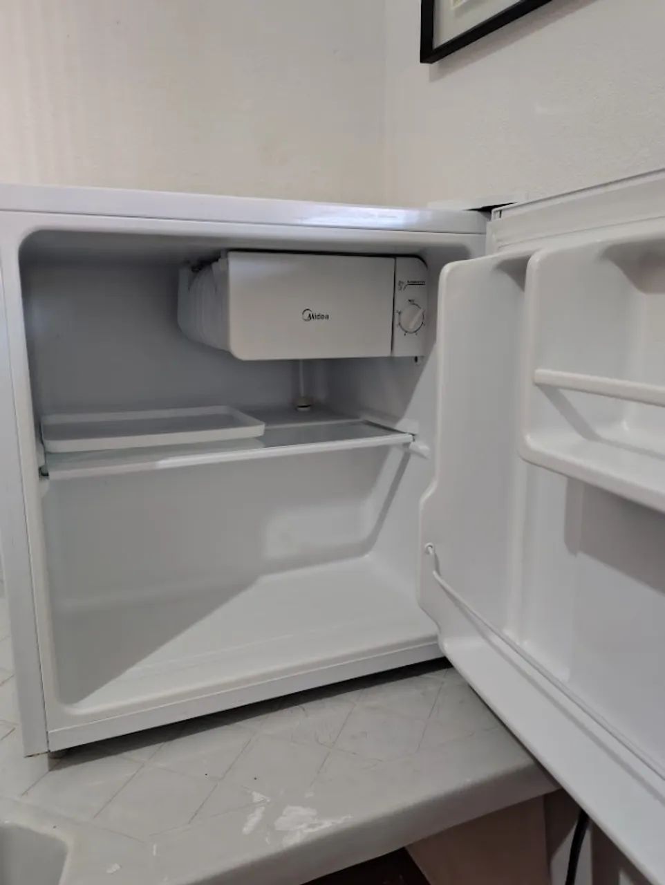 Frigobar Midea 45L Branco  - Foto 2