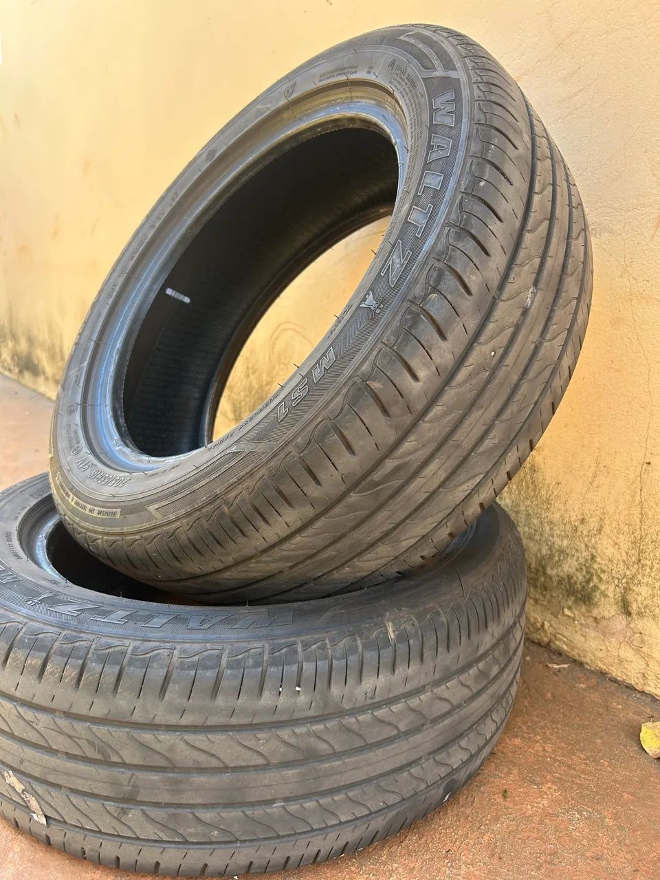 Par Pneu 205/55 R16 MAXXIS