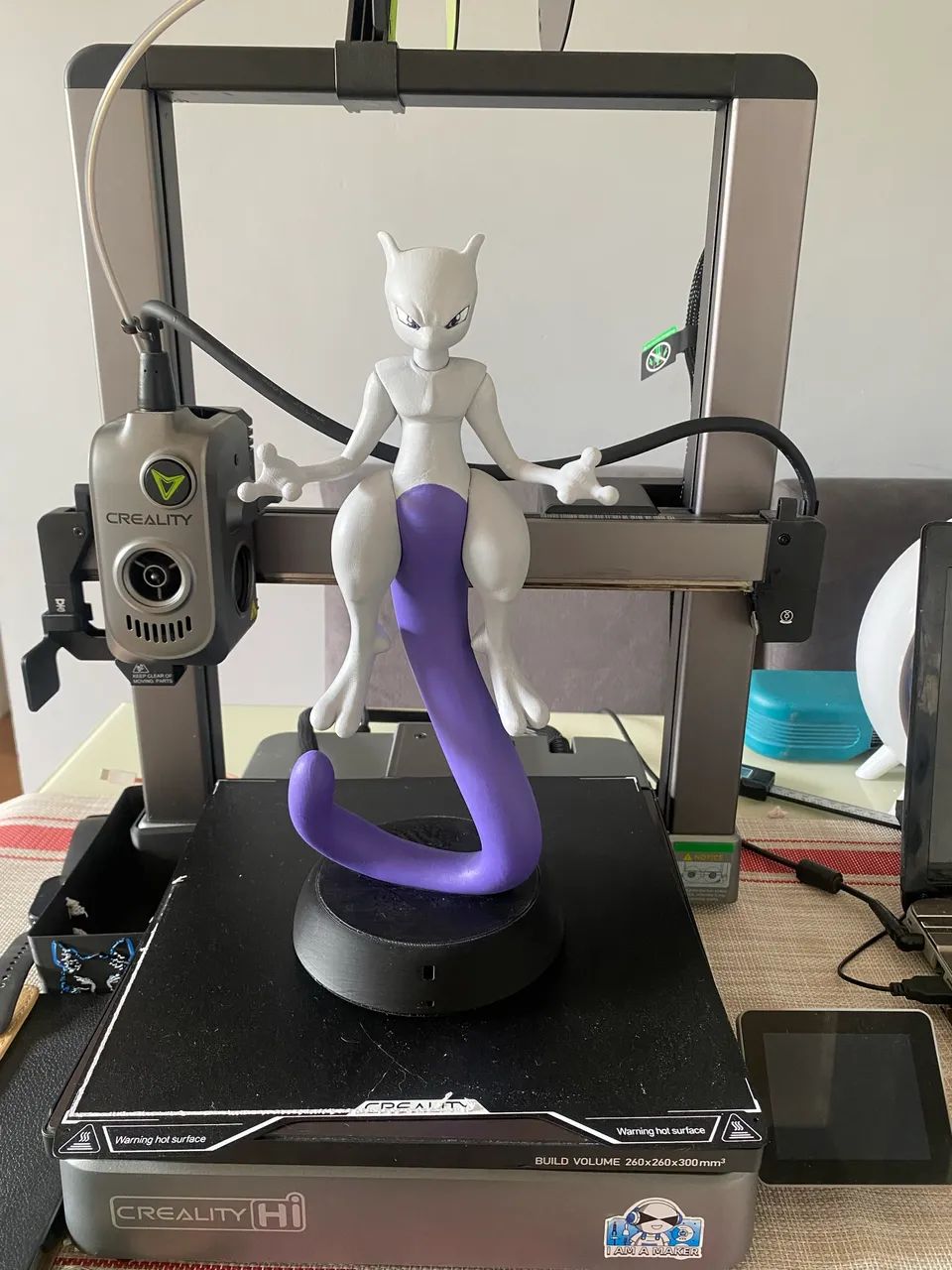 Action figure Mewtwo